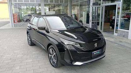 Usata Peugeot 3008 Active 181 CV (133 kW) 2024 SUV