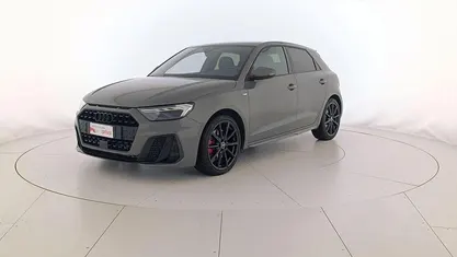 Usata Audi A1 Sportback S-Line 207 CV (152 kW) 2023 Grigio chronos metallizzato Utilitaria