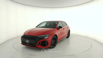 Rosso Usata 2023 Audi RS3 Ambiente Tre volumi | 57.000 € (Buon prezzo)
