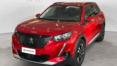 Rosso metallizzato Usata 2021 Peugeot 2008 Allure SUV | 17.900 € (Buon prezzo)