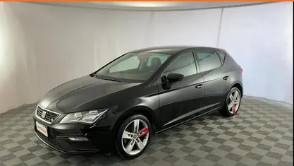 Käytetty Seat Leon FR 116 HP (85 kW) 2019 Musta Sedan