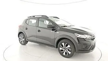 Nieuw Dacia Sandero Expression 101 PK (74 kW) 2026 Beige Hatchback