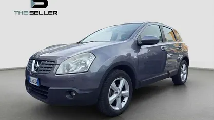 Usata 2008 Nissan Qashqai Tekna SUV | 3990 € (Buon prezzo)