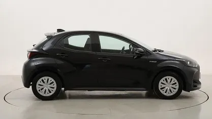 Usata Toyota Yaris Hybrid Business Edition 116 CV (85 kW) 2020 Utilitaria