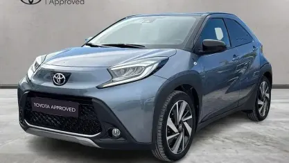 Usata Toyota Aygo X Lounge 72 CV (52 kW) 2024 Nero SUV