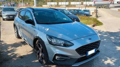 Gebraucht Ford Focus Active 125 PS (91 kW) 2019 Grau Limousine