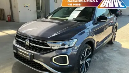 Usata VW T-Roc Cabriolet Style 110 CV (80 kW) 2023 Smoky grey metallizzato Cabrio