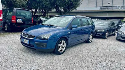 Usata Ford Focus S 90 CV (66 kW) 2007 Blu Station wagon