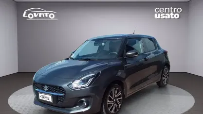 Usata Suzuki Swift 83 CV (61 kW) 2023 Grigio Utilitaria