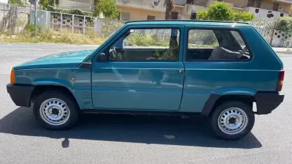 Usata Fiat 750 45 CV (33 kW) 1992 Bluazzurro Berlina