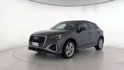 Usata Audi Q2 S-Line 150 CV (110 kW) 2025 Grigio daytona perlato SUV