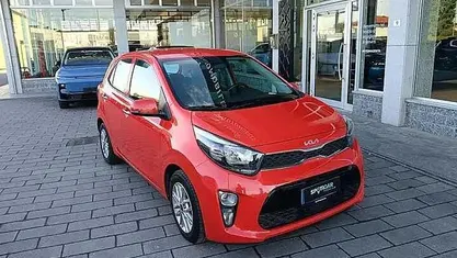 Usata Kia Picanto Style 67 CV (49 kW) 2022 Shiny red Utilitaria