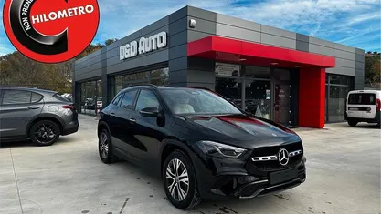 Usata Mercedes GLA200 Advanced Plus 150 CV (110 kW) 2024 Nero SUV