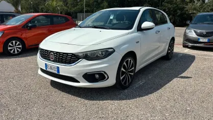 Usata Fiat Tipo 120 CV (88 kW) 2016 Bianco Berlina