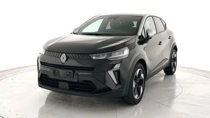 Usata 2025 Renault Captur Techno SUV | 23.900 € (Buon prezzo)
