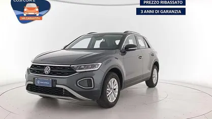 Indium grey metallizzato nero Usata 2025 VW T-Roc Life SUV | 29.950 € (Buon prezzo)