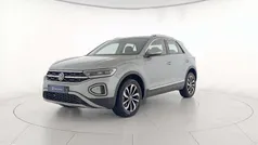 Pyrit silver metallizzato Usata 2023 VW T-Roc Style SUV | 26.900 € (Buon prezzo)