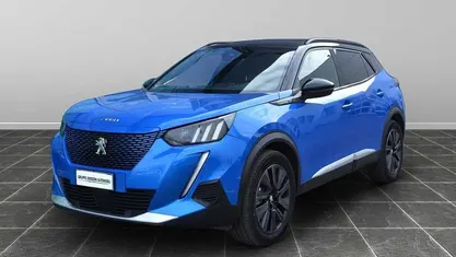 Nero Usata 2023 Peugeot e-2008 GT SUV | 19.900 € (Buon prezzo)