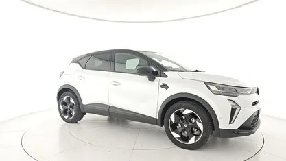Usata 2024 Renault Captur Techno SUV | 20.900 € (Buon prezzo)