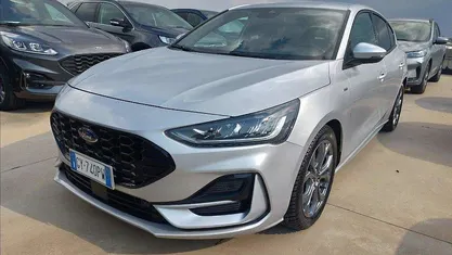 Usata Ford Focus ST-Line 115 CV (84 kW) 2025 Grigio Berlina