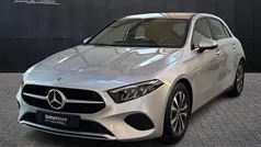 Argento Nuova 2025 Mercedes A180 Advanced Tre volumi | 32.457 € (Super prezzo)