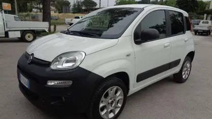 Bianco Usata 2016 Fiat Panda 4x4 Pop Due volumi | 10.800 € (Ottimo prezzo)