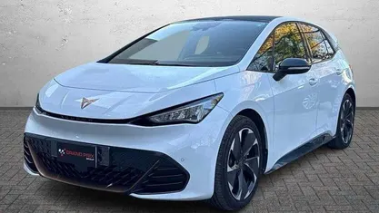 Bianco Usata 2022 Cupra Born Due volumi | 19.500 € (Buon prezzo)