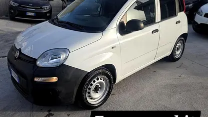 Usata Fiat Panda Pop 69 CV (50 kW) 2019 Utilitaria