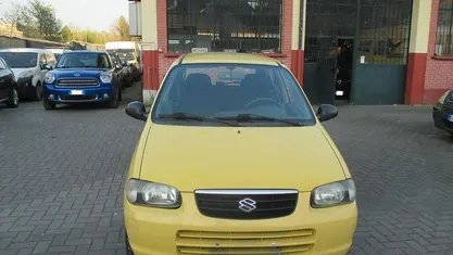 Giallo Usata 2003 Suzuki Alto Due volumi | 1900 €
