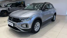 Usata 2023 VW T-Roc Life SUV | 24.900 € (Buon prezzo)