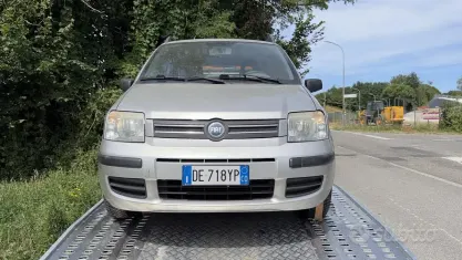Usata Fiat Panda Emotion 60 CV (44 kW) 2007 Blu Utilitaria