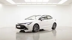 Bianco Usata 2023 Toyota Corolla Active Tre volumi | 21.610 € (Buon prezzo)