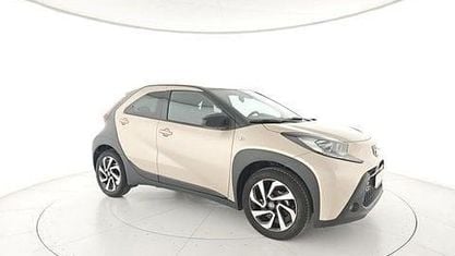 Occasion Toyota Aygo X Trend 72 PK (52 kW) 2025 Beige SUV