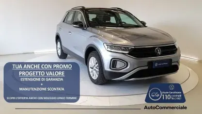 Usata VW T-Roc Life 116 CV (85 kW) 2025 Argento SUV