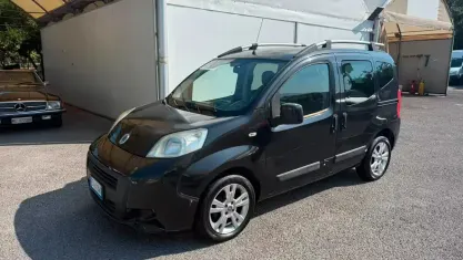 Usata Fiat Qubo Trekking 75 CV (55 kW) 2011 Nero Monovolume