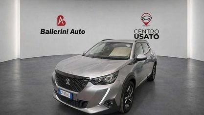 Usata Peugeot 2008 Allure 131 CV (96 kW) 2021 Grigio SUV