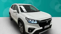 Bianco luna met Usata 2022 Suzuki SX4 S-Cross SUV | 19.900 € (Buon prezzo)