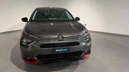 Usata Citroën C4 Shine 131 CV (96 kW) 2022 Grigio platinum Berlina