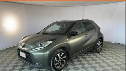 Usata Toyota Aygo X 72 CV (52 kW) 2023 Verde SUV