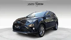 Nero Usata 2017 Toyota RAV4 Hybrid Lounge SUV | 18.800 € (Buon prezzo)
