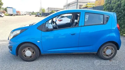 Usata Chevrolet Spark LT 68 CV (50 kW) 2014 Bluazzurro Utilitaria