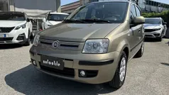 Usata 2010 Fiat Panda Due volumi | 5990 € (Molto cara)
