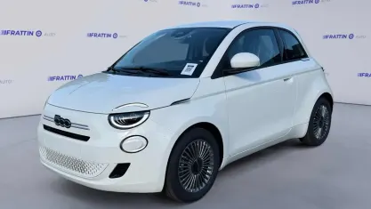 Nuova Fiat 500 65 CV (47 kW) 2026 Ice white [268]  pastello Berlina