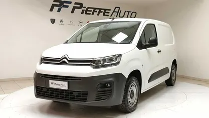 Bianco Usata 2021 Citroën Berlingo Monovolume | 17.690 € (Cara)