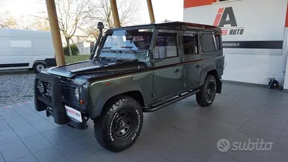 Usata Land Rover Defender S 122 CV (89 kW) 2005 SUV