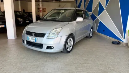 Usata Suzuki Swift 69 CV (50 kW) 2007 Grigio Utilitaria