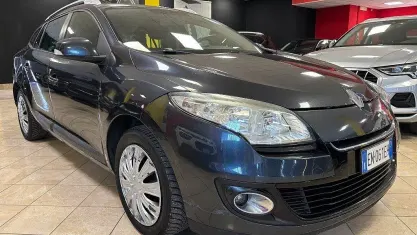 Usata Renault Mégane GrandTour 110 CV (80 kW) 2012 Grigio Station wagon