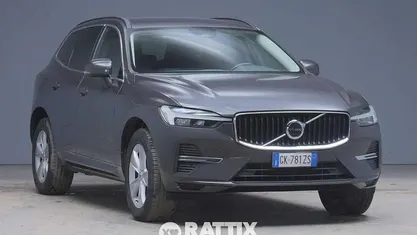 Grigio Usata 2022 Volvo XC60 Core SUV | 32.432 € (Buon prezzo)