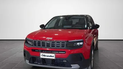 Usata Jeep Avenger Altitude 101 CV (74 kW) 2024 Rosso tetto nero SUV