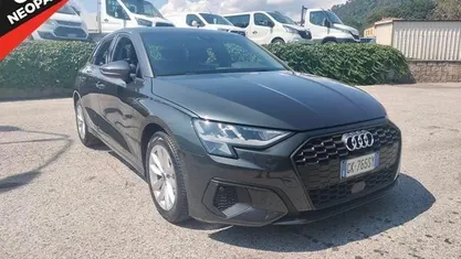 Usata Audi A3 Business 116 CV (85 kW) 2022 Grigio Berlina